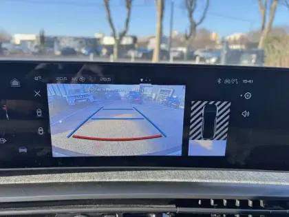 Photo 12 Peugeot 3008  Hybrid 136 e-DCS6