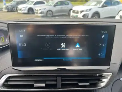 Photo 67 Peugeot 5008  Hybrid 136 e-DCS6