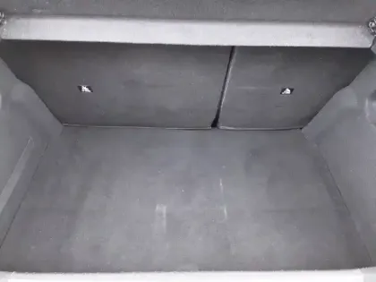 Photo 27 Peugeot 208  Electrique 50 kWh 136ch