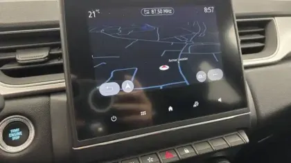 Photo 12 Renault Captur  E-Tech full hybrid 145