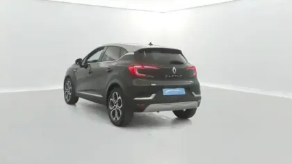 Photo 2 Renault Captur  E-Tech full hybrid 145