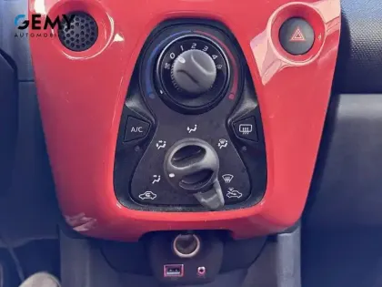 Photo 14 Citroën C1  Airscape VTi 72 S&S