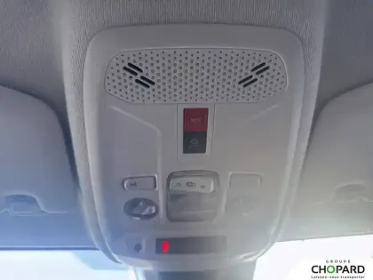 Photo 55 Peugeot 208  Hybrid 100 e-DCS6