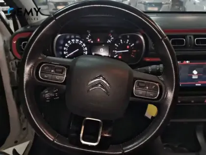 Photo 14 Citroën C3  PureTech 82