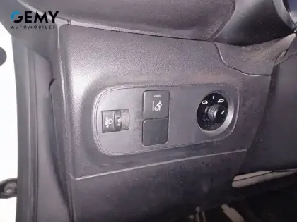 Photo 12 Citroën C3  PureTech 82