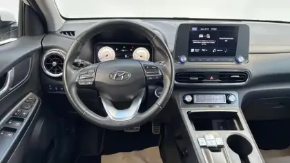 Photo 16 Hyundai Kona  Electrique 39 kWh - 136 ch