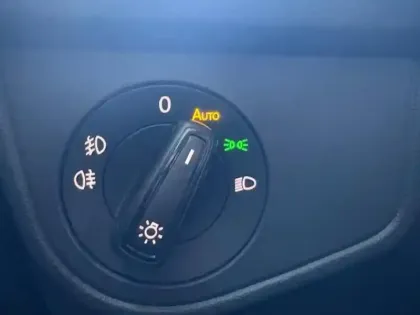 Photo 21 Volkswagen Taigo Gén. I Ph1 Evo R-Line Edition 5