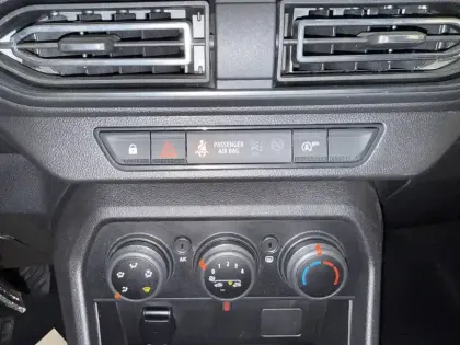 Photo 37 Dacia Sandero  SCe 65 - 22