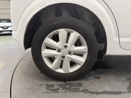 Photo 10 Dacia Sandero  SCe 65 - 22