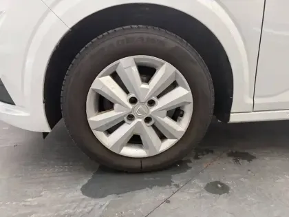 Photo 8 Dacia Sandero  SCe 65 - 22