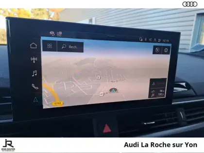 Photo 25 Audi A4 RS4 Avant V6 2.9 TFSI 450 ch Tiptronic 8 Quattro