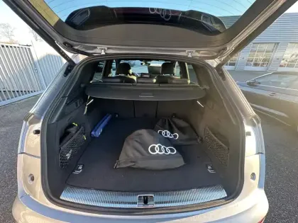 Photo 23 Audi Q5  55 TFSIe 367 S tronic 7 Quattro