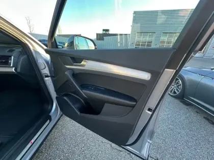 Photo 19 Audi Q5  55 TFSIe 367 S tronic 7 Quattro