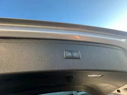 Photo 24 Audi Q5  55 TFSIe 367 S tronic 7 Quattro