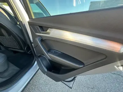 Photo 22 Audi Q5  55 TFSIe 367 S tronic 7 Quattro