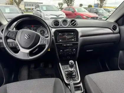 Photo 7 Suzuki Vitara  1.4 Boosterjet Hybrid