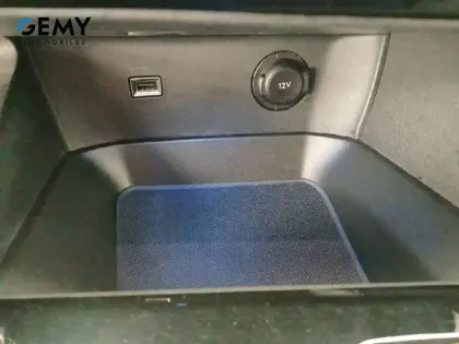 Photo 45 Peugeot 3008  Hybrid 225 e-EAT8