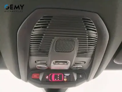 Photo 66 Peugeot 3008  Hybrid 225 e-EAT8