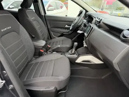 Photo 9 Dacia Duster  TCe 150 FAP 4x2 EDC