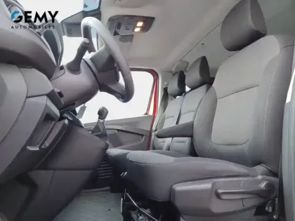 Photo 8 Renault Trafic  CA L1H1 3000 KG BLUE DCI 150 EDC