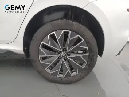 Photo 33 Skoda Kamiq  1.0 TSI Evo 110 ch DSG7