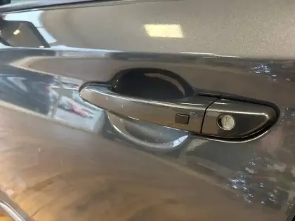 Photo 20 Hyundai Kona  Hybrid 141