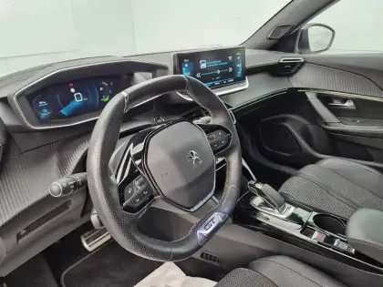 Photo 26 Peugeot 2008  Electrique 136 ch