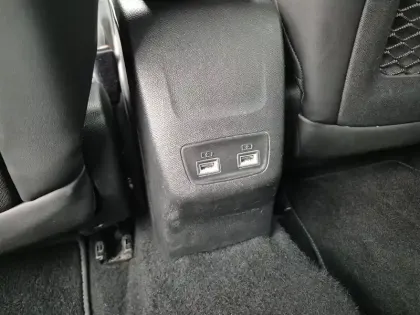 Photo 35 Peugeot 2008  Electrique 136 ch