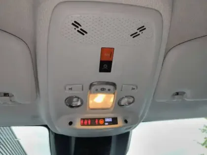 Photo 14 Peugeot 208  Hybrid 110 e-DCS6