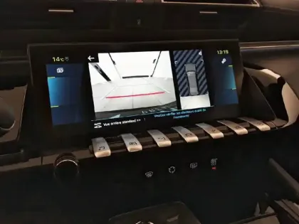 Photo 17 Peugeot 508  Hybrid 225 e-EAT8