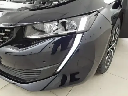 Photo 15 Peugeot 508  Hybrid 225 e-EAT8