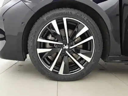 Photo 12 Peugeot 508  Hybrid 225 e-EAT8