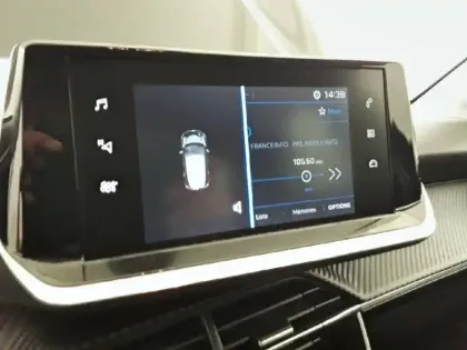 Photo 17 Peugeot 208  PureTech 75 S&S BVM5