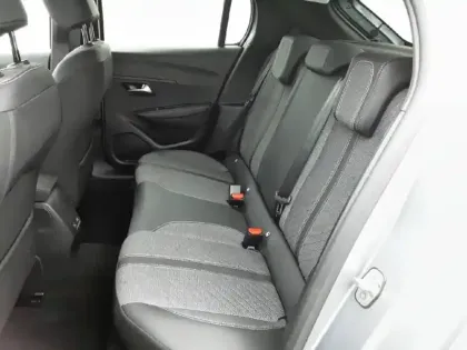 Photo 11 Peugeot 208  Hybrid 110 e-DCS6