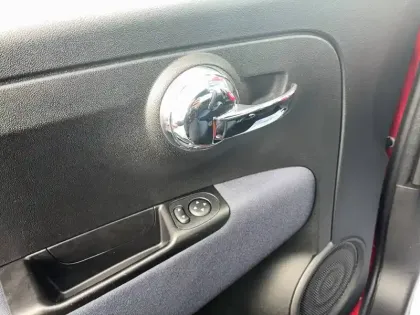 Photo 19 Fiat 500  1.0 70 ch Hybride BSG S/S