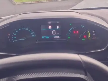 Photo 9 Peugeot 208  Electrique 50 kWh 136ch