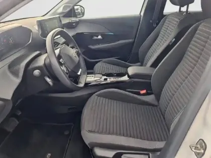 Photo 10 Peugeot 208  Electrique 50 kWh 136ch