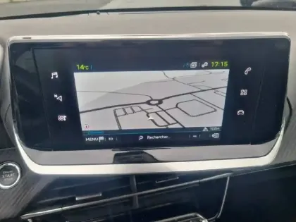 Photo 17 Peugeot 208  Electrique 50 kWh 136ch