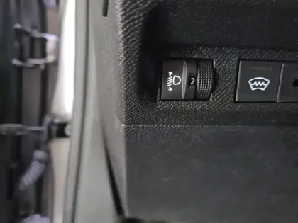 Photo 30 Peugeot 408  PureTech 130 ch S&S EAT8