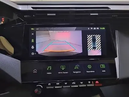 Photo 52 Peugeot 408  PureTech 130 ch S&S EAT8