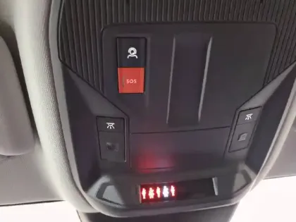 Photo 58 Peugeot 408  PureTech 130 ch S&S EAT8