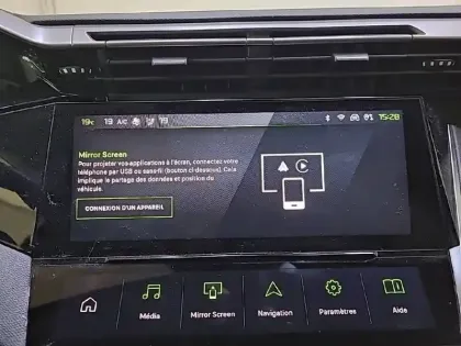 Photo 23 Peugeot 408  PureTech 130 ch S&S EAT8