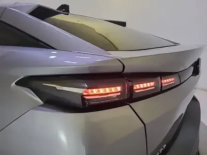 Photo 16 Peugeot 408  PureTech 130 ch S&S EAT8