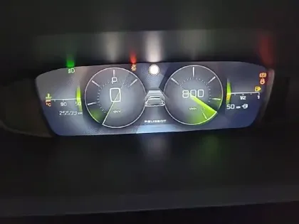 Photo 42 Peugeot 408  PureTech 130 ch S&S EAT8