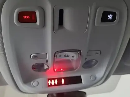 Photo 26 Peugeot 308  PureTech 110ch S&S BVM6