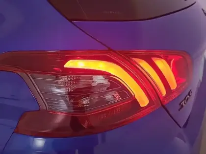 Photo 49 Peugeot 308  PureTech 110ch S&S BVM6