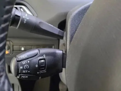 Photo 60 Peugeot 308  PureTech 110ch S&S BVM6