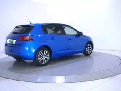 Photo 37 Peugeot 308  PureTech 110ch S&S BVM6