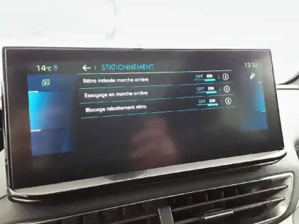 Photo 24 Peugeot 3008  Hybrid 225 e-EAT8