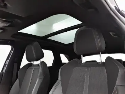 Photo 29 Peugeot 3008  Hybrid 225 e-EAT8